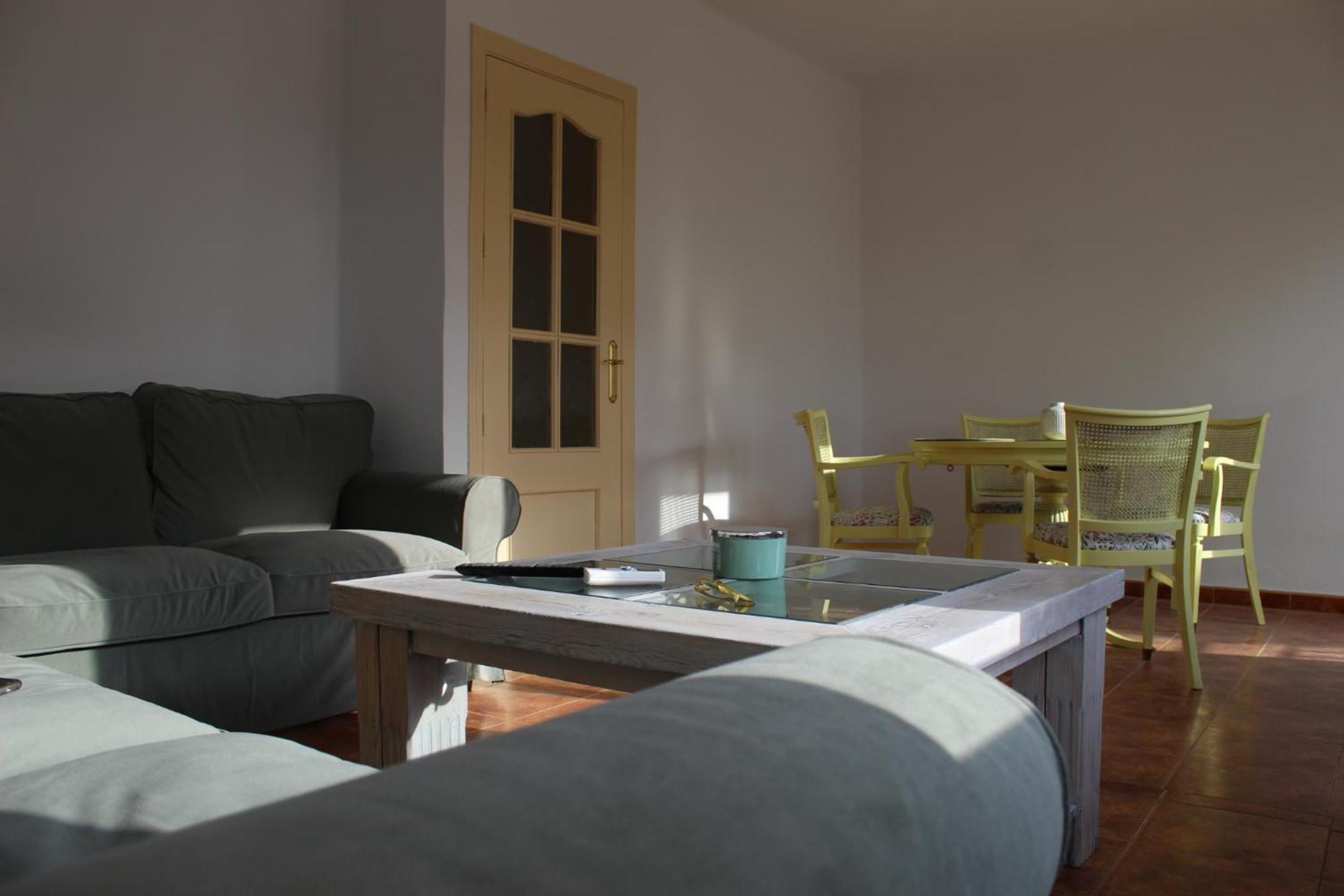 Ella Apartment Cazorla